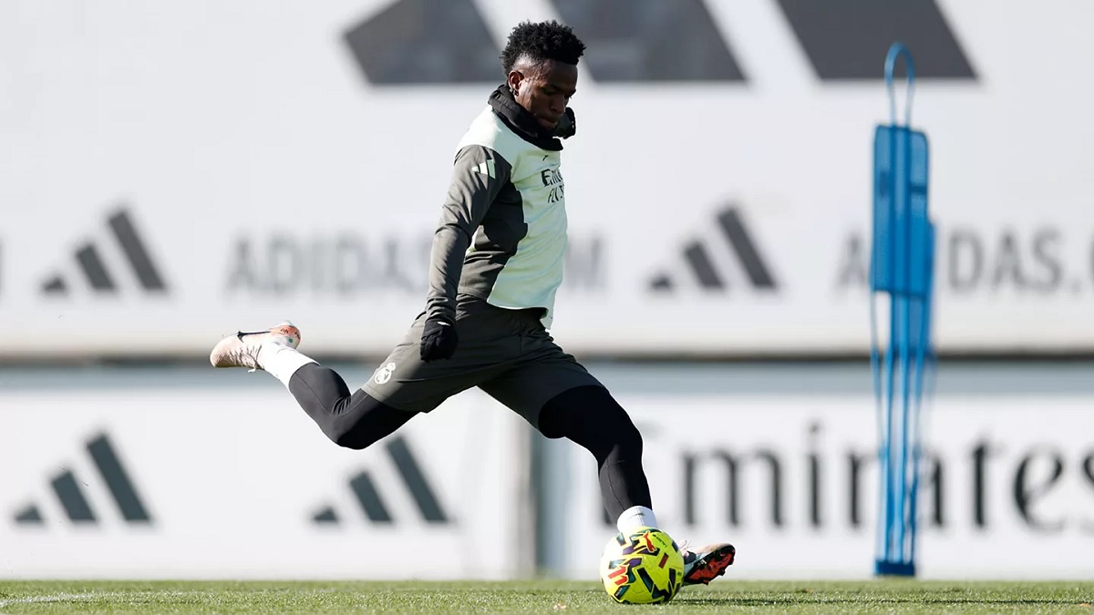 Новость на сайте FondoRuso.ru /assets/img//news/2025/2025-11-22-40-training.jpg