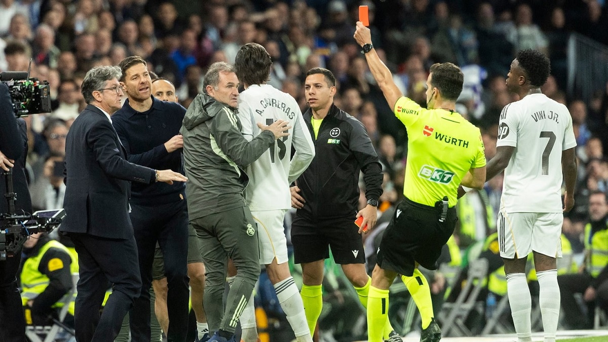 Новость на сайте FondoRuso.ru /assets/img//news/2025/2025-12-08-17-carreras.jpg