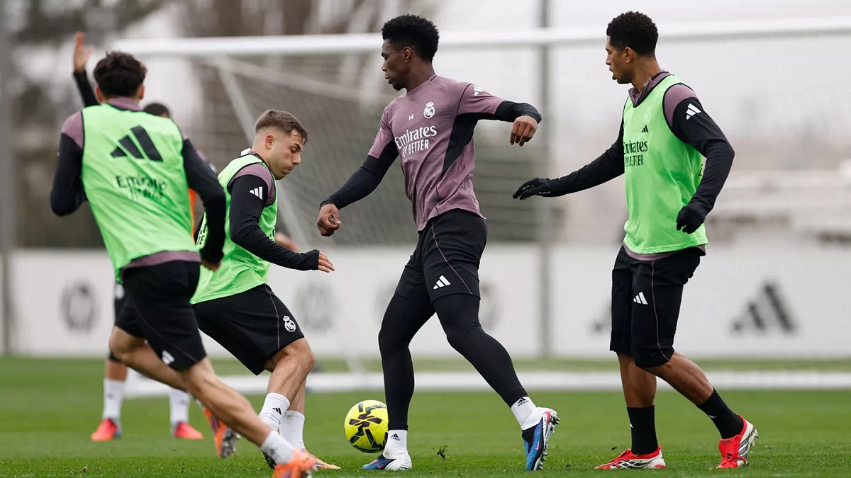 Новость на сайте FondoRuso.ru /news/2025/2026-01-15-08-training.jpg