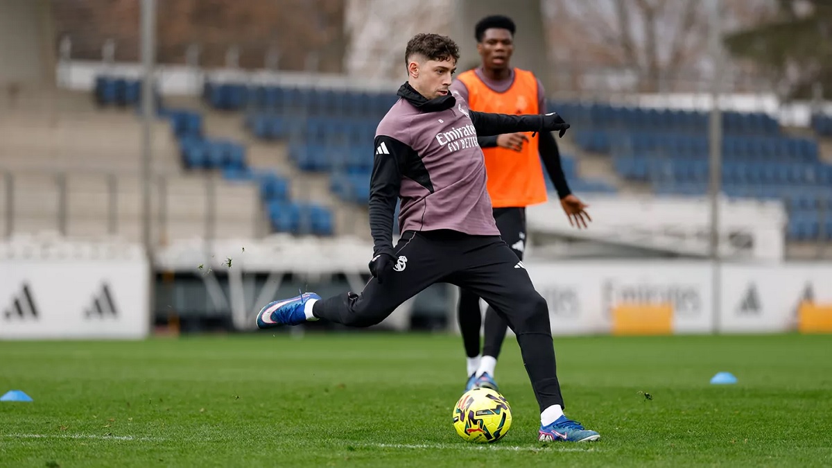 Новость на сайте FondoRuso.ru /assets/img//news/2025/2026-01-16-49-training.jpg