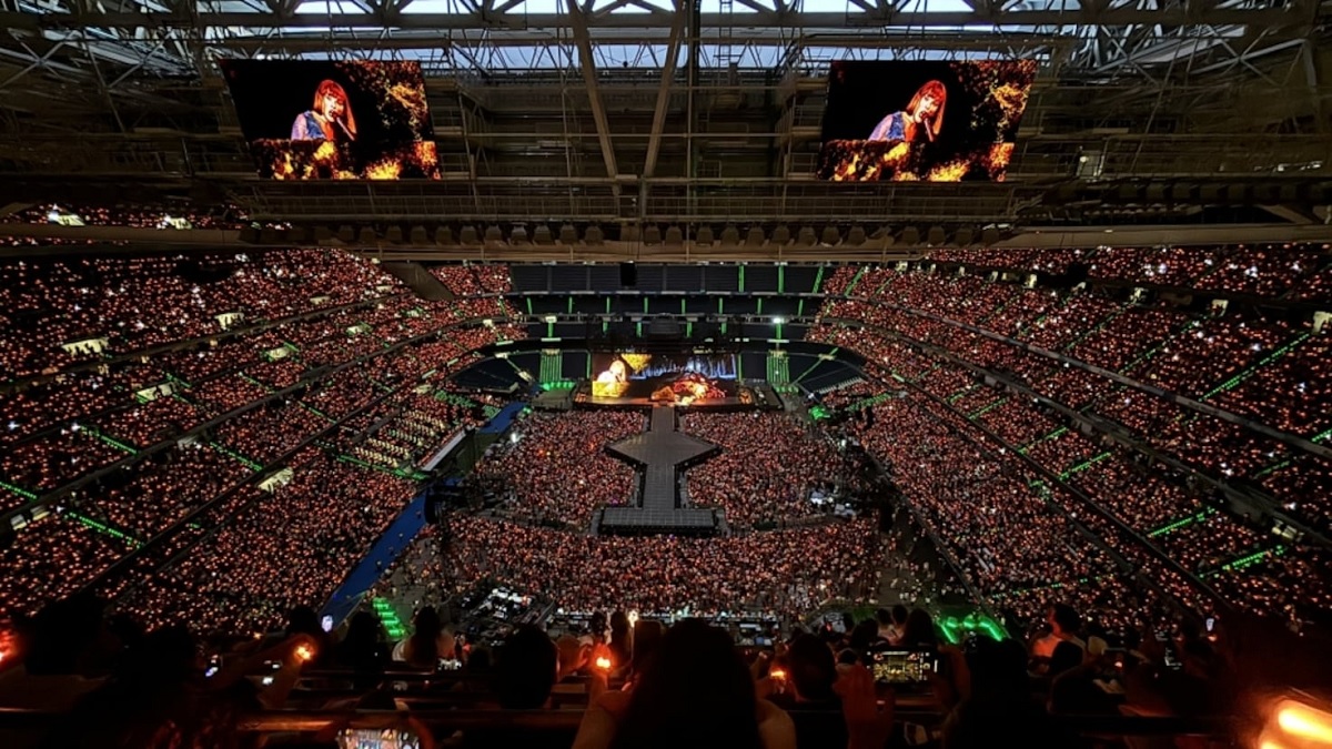 Новость на сайте FondoRuso.ru /news/2025/2026-01-22-14-bernabeu.jpg