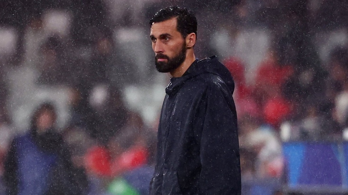 Новость на сайте FondoRuso.ru /news/2025/2026-02-01-40-arbeloa1.jpg