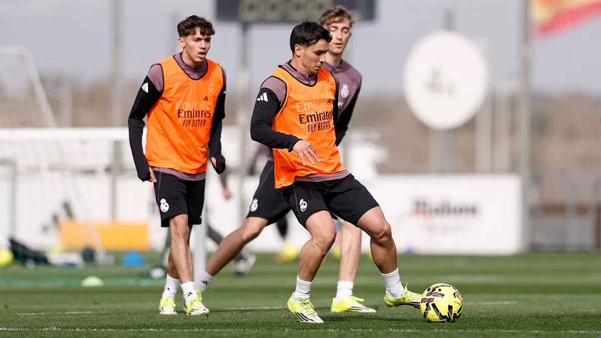 Новость на сайте FondoRuso.ru /news/2025/2026-03-04-33-training.jpg