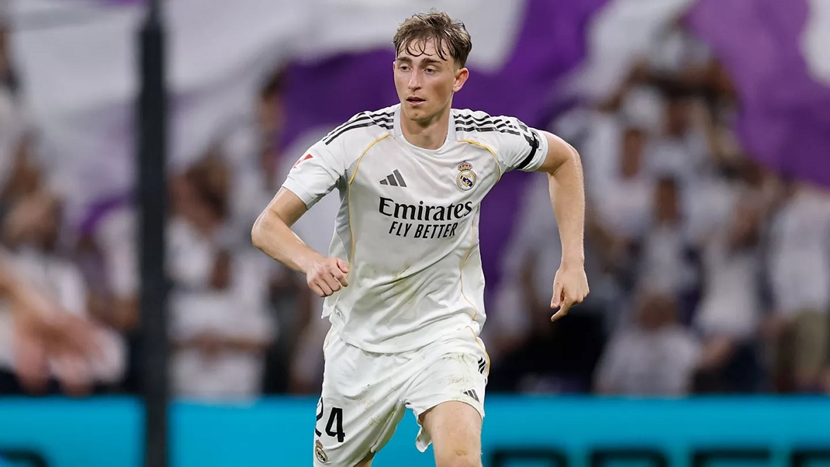 Новость на сайте FondoRuso.ru /news/2025/2026-04-22-42-huijsen.jpg