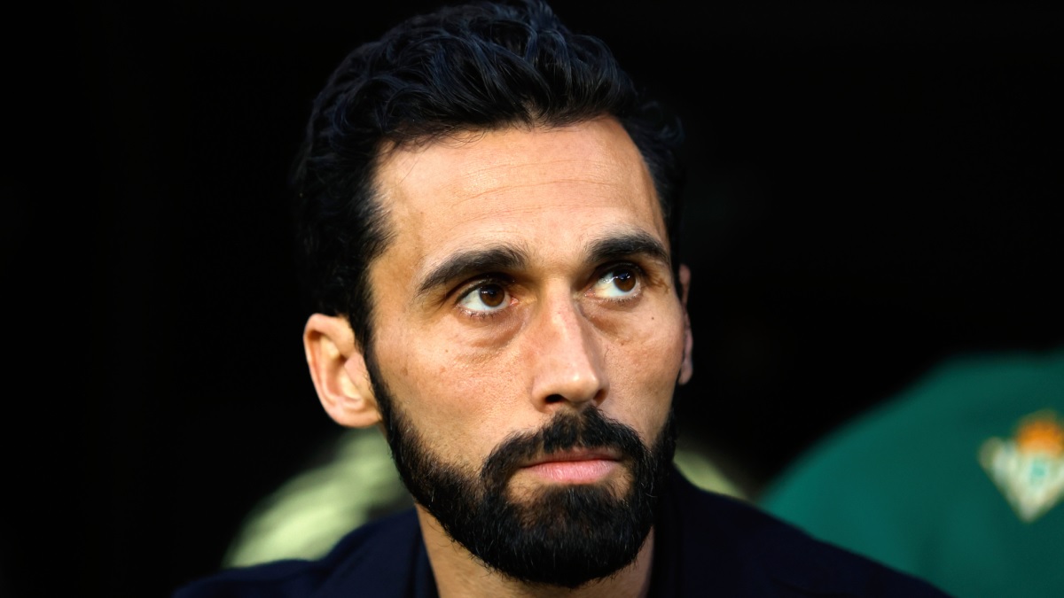 Новость на сайте FondoRuso.ru /assets/img//news/2025/2026-04-26-00-arbeloa.jpg