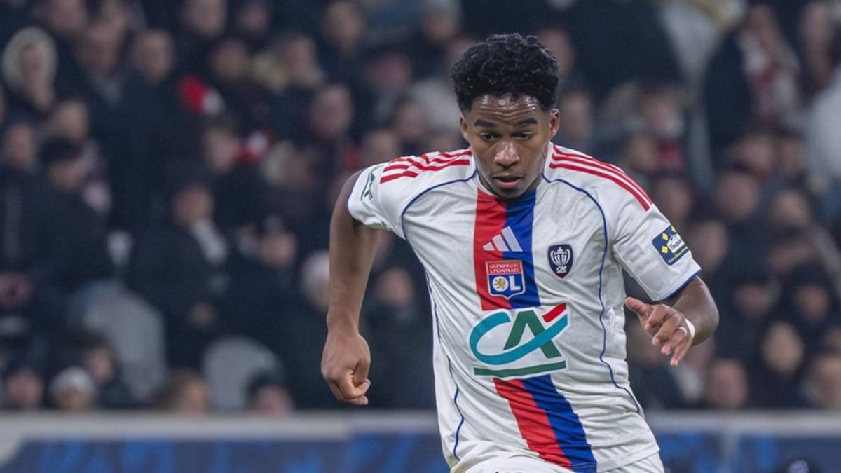 Новость на сайте FondoRuso.ru /news/2025/2026-04-27-33-endrick.jpg