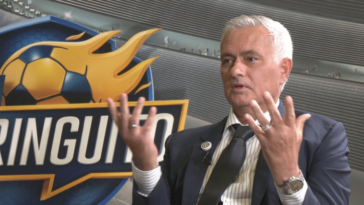 Новость на сайте FondoRuso.ru /news/2026/2026-08-19-07-mourinho.jpg