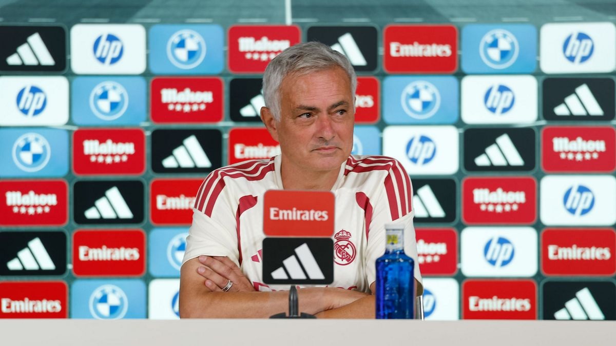 Новость на сайте FondoRuso.ru /assets/img//news/2026/2026-09-04-11-mourinho.jpg