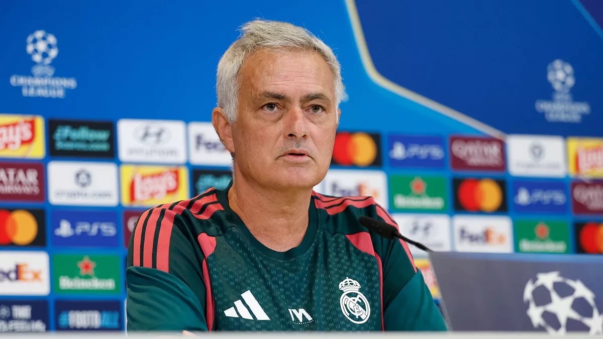 Новость на сайте FondoRuso.ru /assets/img//news/2026/2026-09-07-02-mourinho.jpg