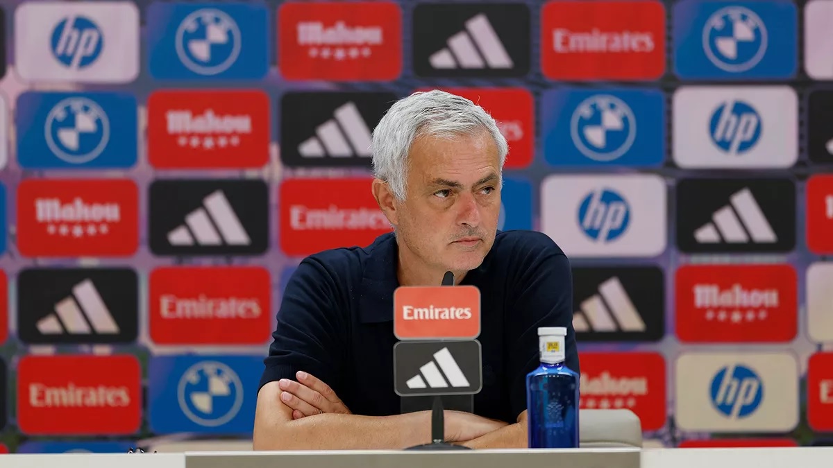 Новость на сайте FondoRuso.ru /assets/img//news/2026/2026-09-13-58-mourinho.jpg