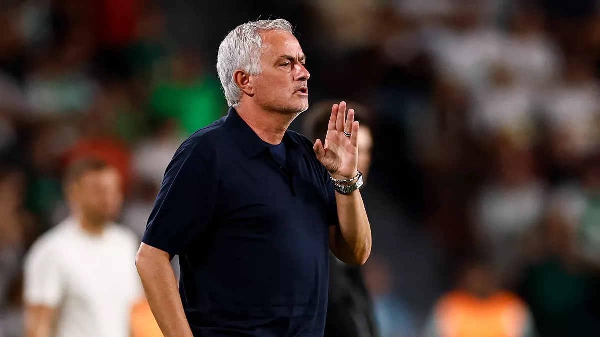 Новость на сайте FondoRuso.ru /assets/img//news/2026/2026-09-16-14-mourinho.jpg