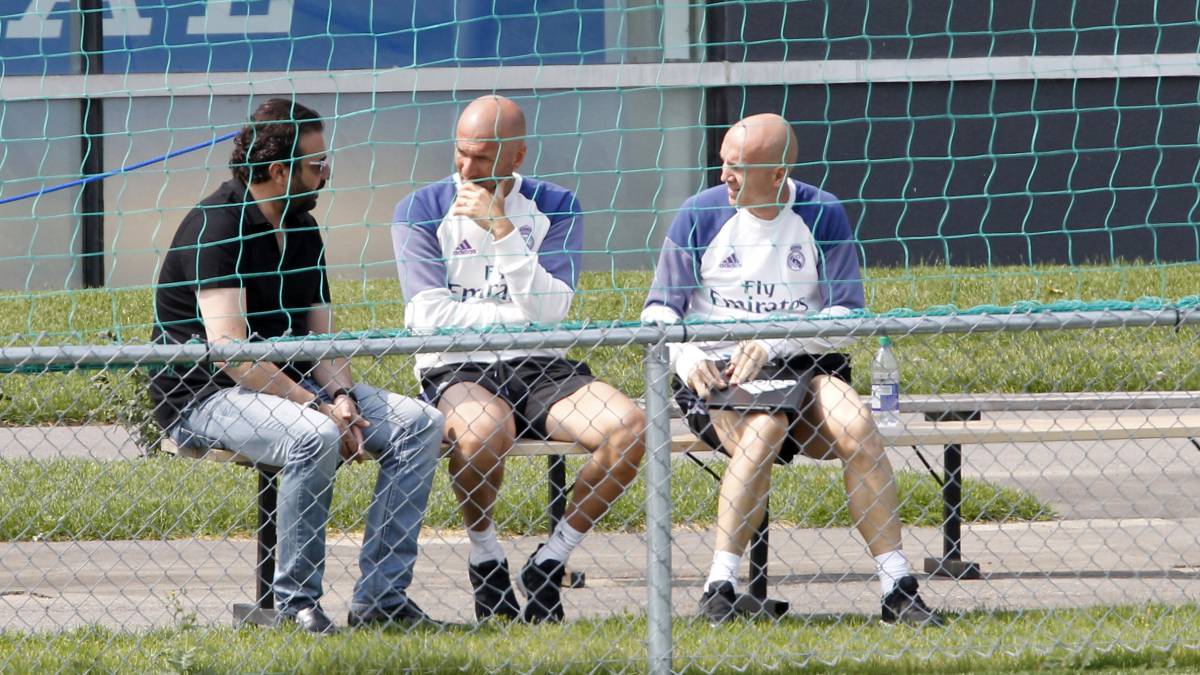 Новость на сайте FondoRuso.ru /assets/img/20200323-zidane.jpg