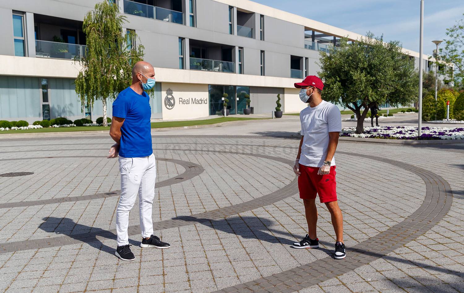 Новость на сайте FondoRuso.ru /assets/img/news/2020/2020-05-08-20200805-entrenamientos.jpg