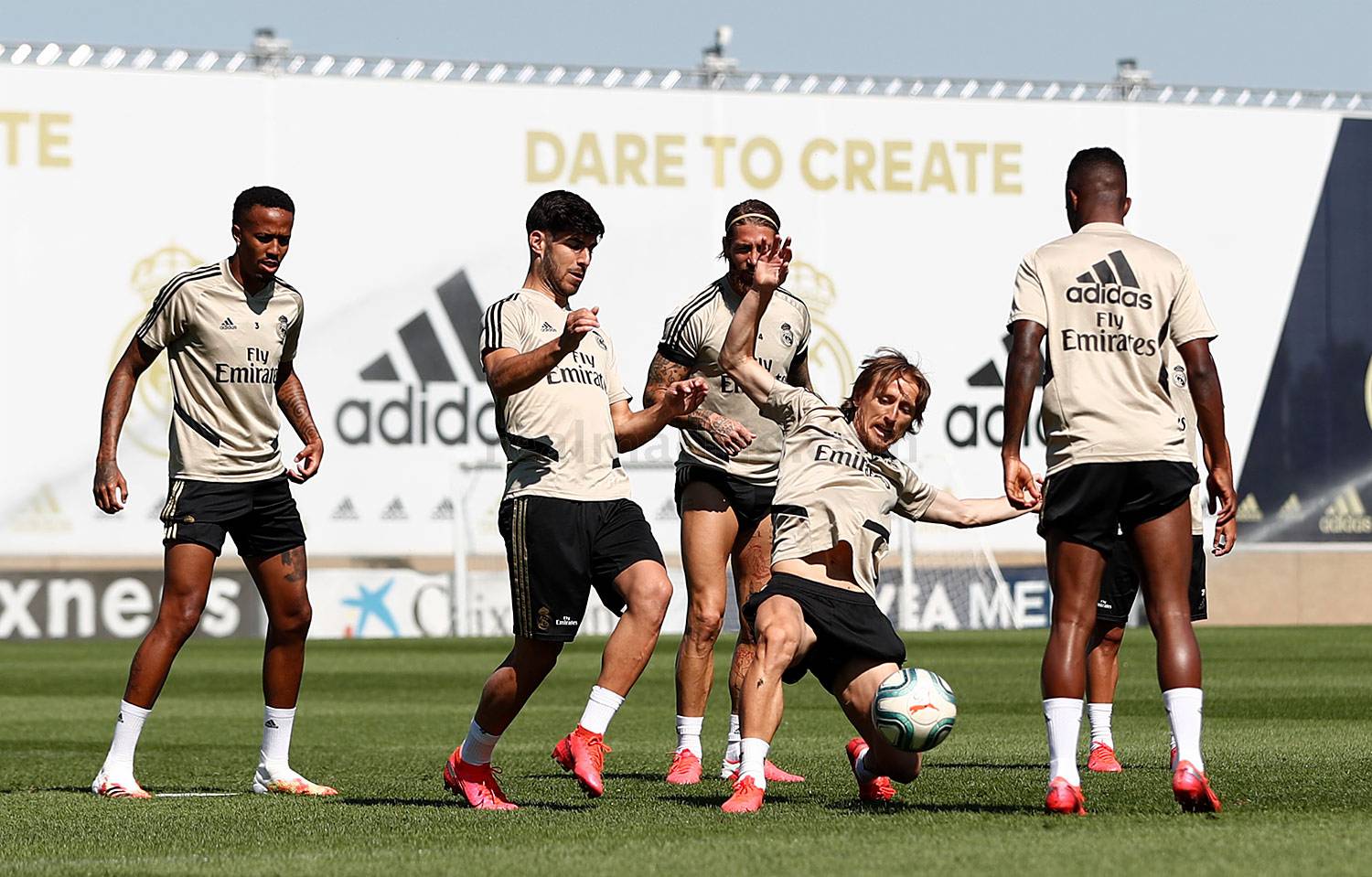 Новость на сайте FondoRuso.ru /assets/img/news/2020/2020-05-29-training.jpg