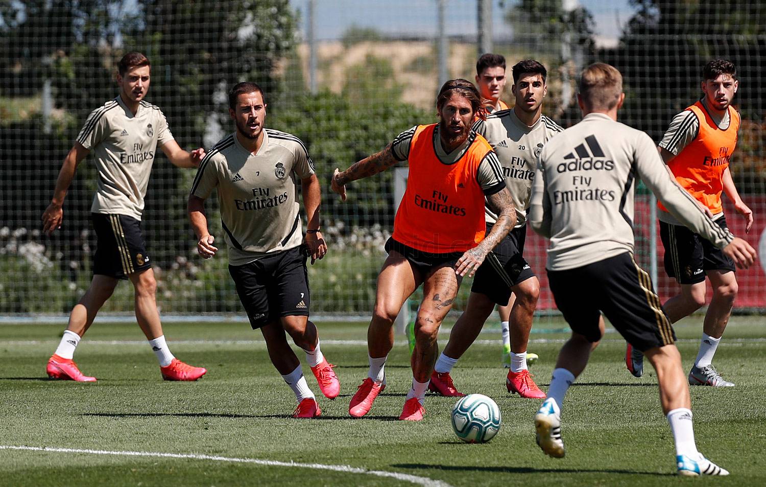 Новость на сайте FondoRuso.ru /assets/img/news/2020/2020-06-09-training-session.jpg