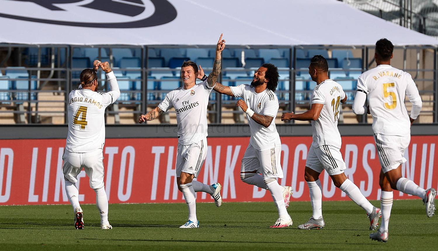 Новость на сайте FondoRuso.ru /assets/img/news/2020/2020-06-14-realmadrid.jpg