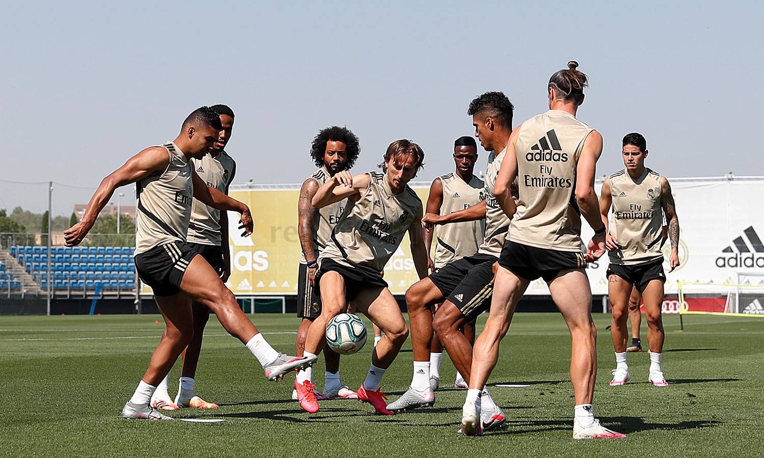 Новость на сайте FondoRuso.ru /assets/img/news/2020/2020-06-23-04-training-session.jpg