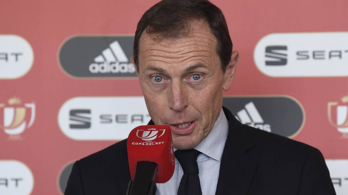 Новость на сайте FondoRuso.ru /assets/img/news/2020/2020-06-25-28-butragueno.jpg