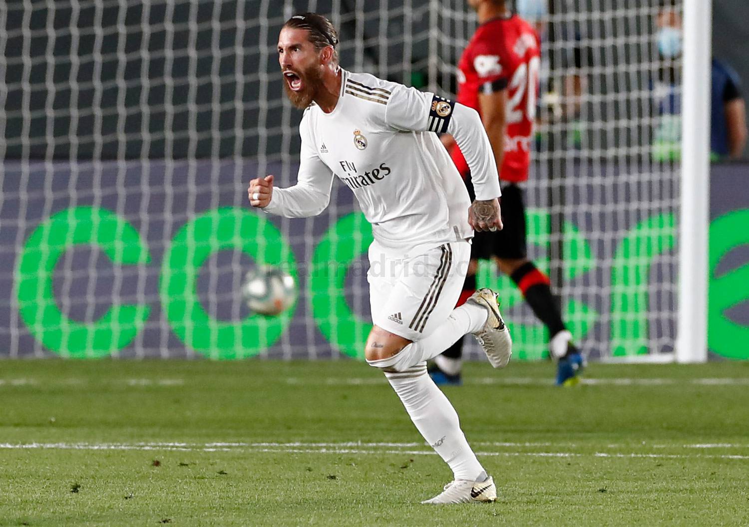 Новость на сайте FondoRuso.ru /assets/img/news/2020/2020-06-25-56-sergioramos.jpg