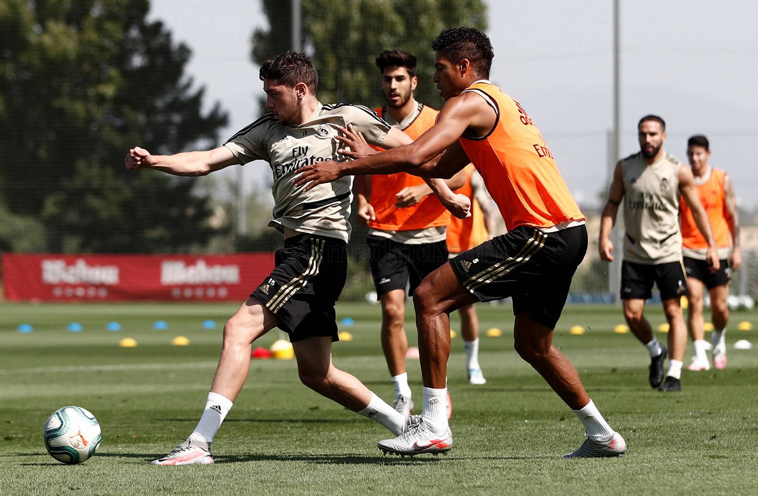 Новость на сайте FondoRuso.ru /assets/img/news/2020/2020-07-09-37-training09.jpg