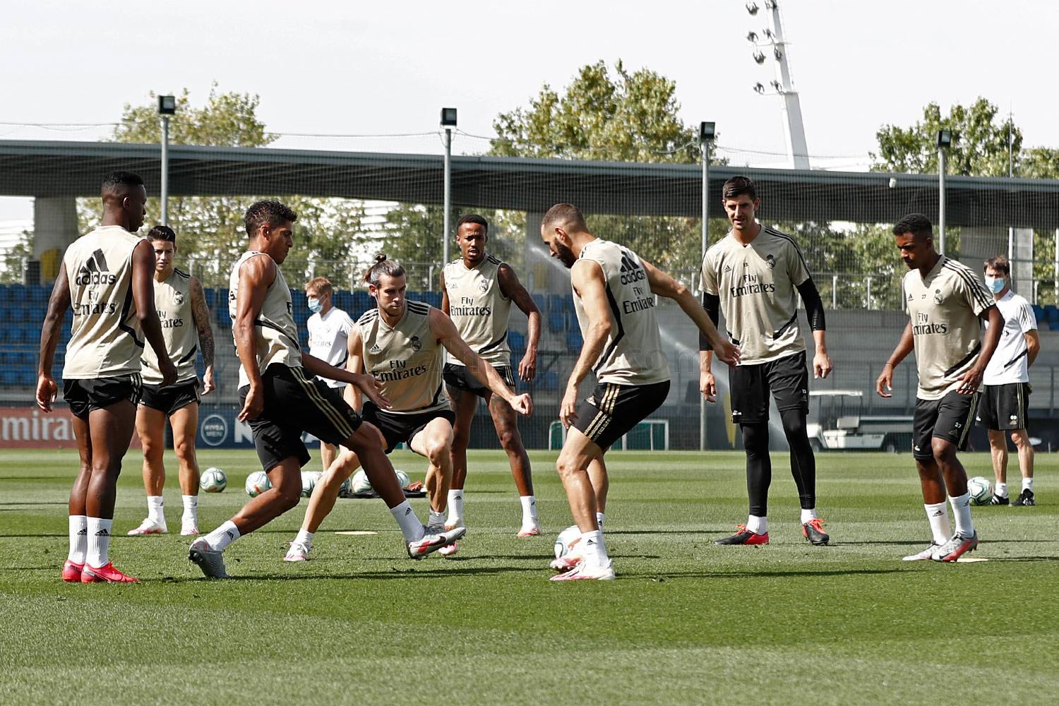 Новость на сайте FondoRuso.ru /assets/img/news/2020/2020-07-12-07-training12v.jpg