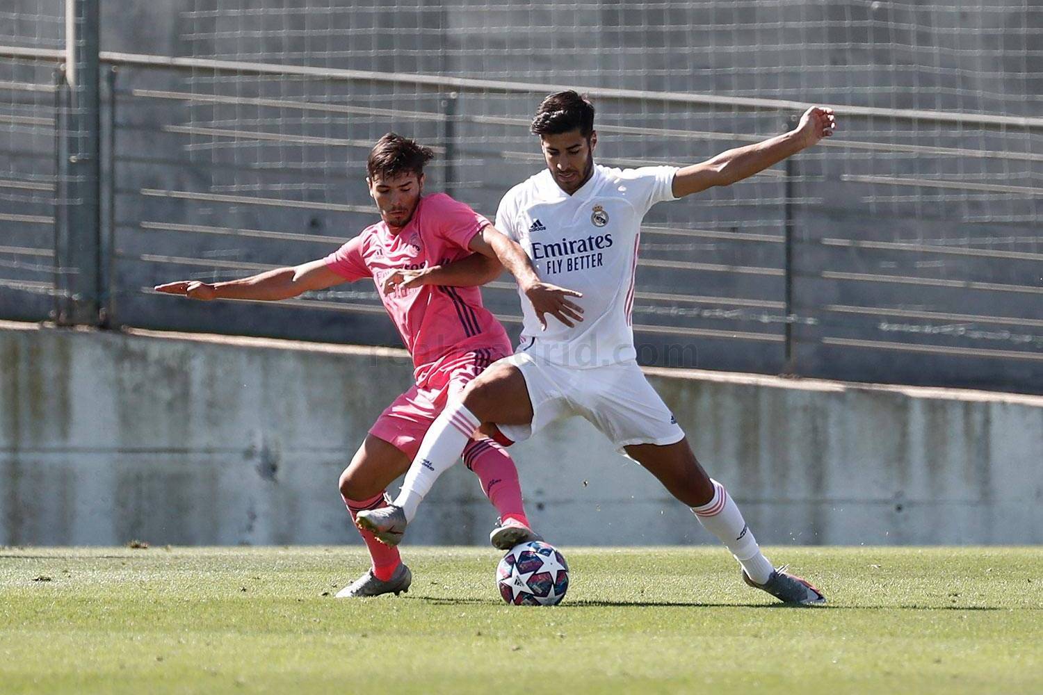 Новость на сайте FondoRuso.ru /assets/img/news/2020/2020-08-01-49-training.jpg