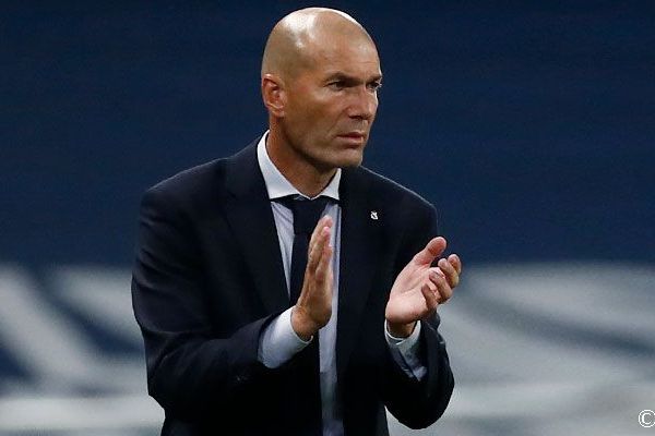 Новость на сайте FondoRuso.ru /assets/img/news/2020/2020-08-08-20-zidane.jpg