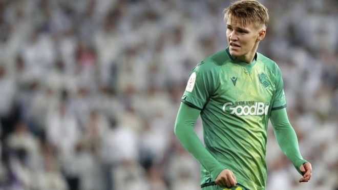 Новость на сайте FondoRuso.ru /assets/img/news/2020/2020-08-14-11-odegaard.jpg