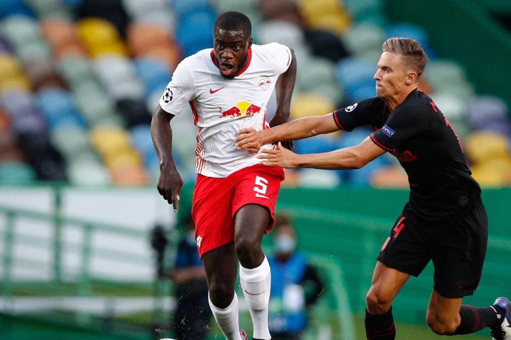 Новость на сайте FondoRuso.ru /assets/img/news/2020/2020-08-17-32-upamecano.jpg