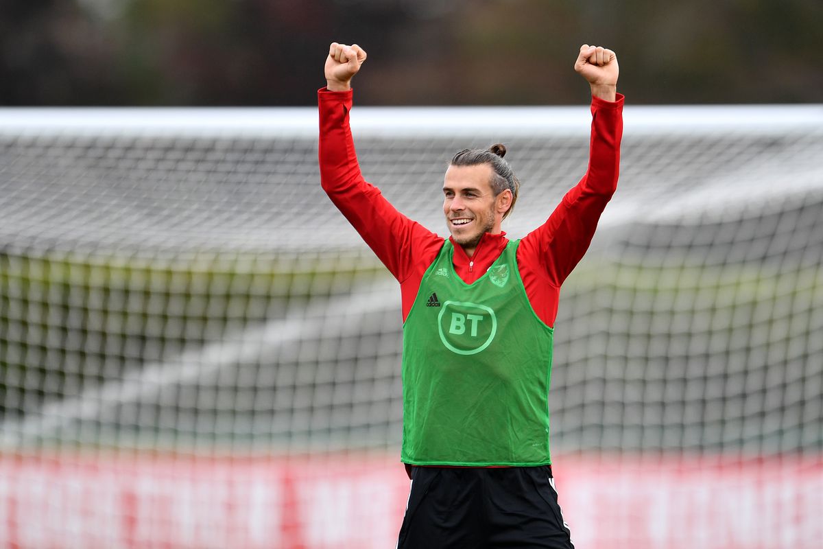 Новость на сайте FondoRuso.ru /assets/img/news/2020/2020-09-02-20-bale.jpg