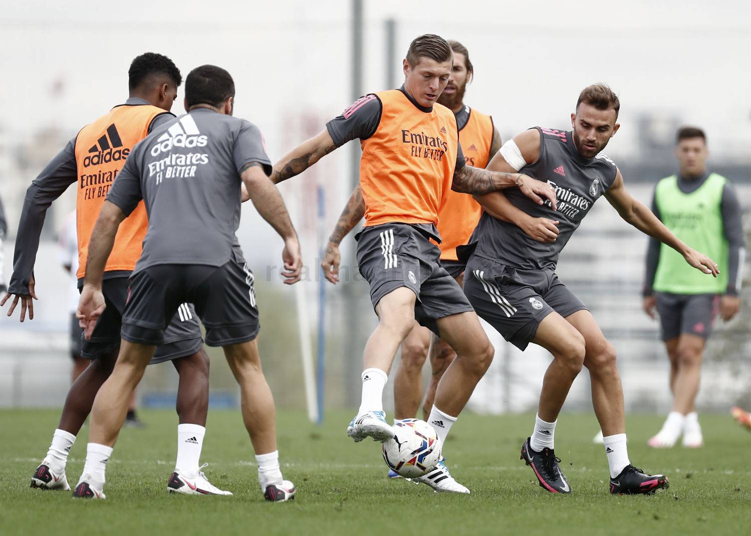 Новость на сайте FondoRuso.ru /assets/img/news/2020/2020-09-18-47-entrenamiento.jpg