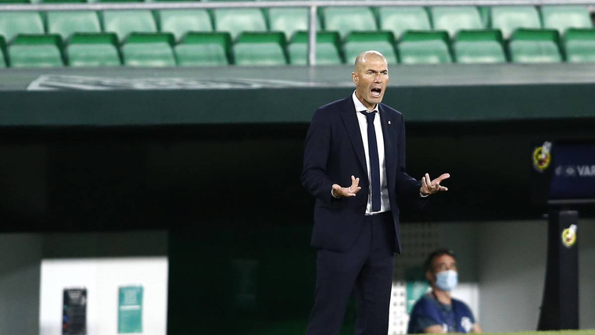 Новость на сайте FondoRuso.ru /assets/img/news/2020/2020-09-27-16-zidane.jpg