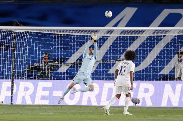 Новость на сайте FondoRuso.ru /assets/img/news/2020/2020-10-01-26-courtois.jpg