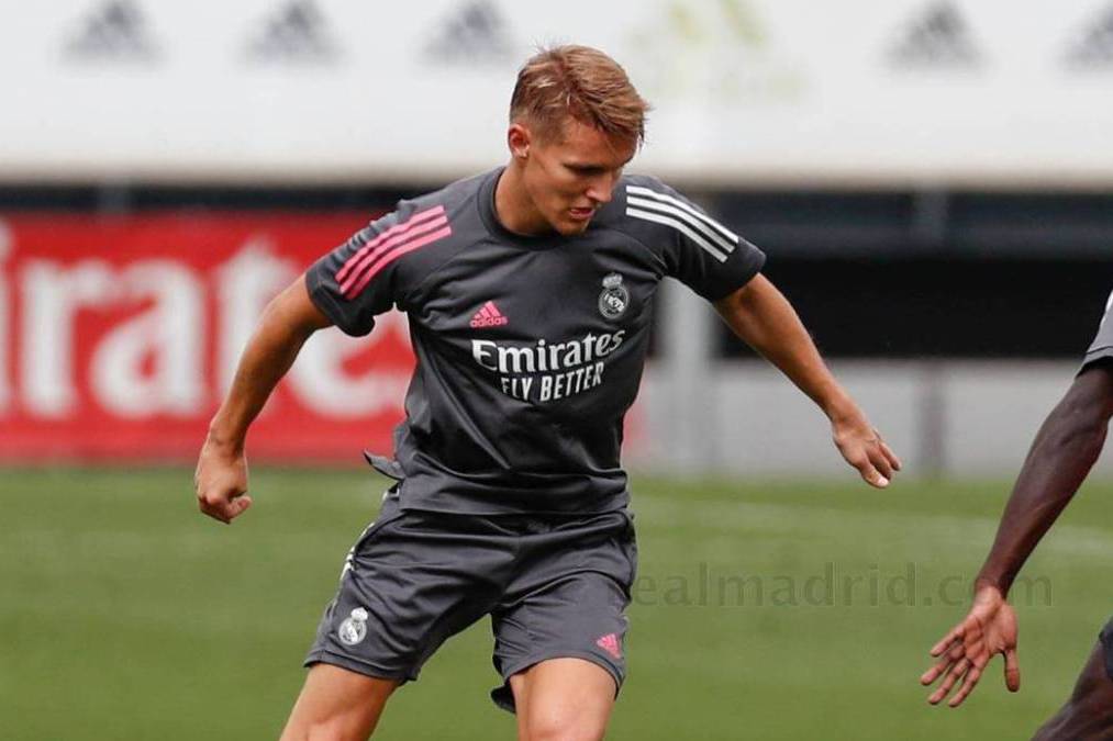 Новость на сайте FondoRuso.ru /assets/img/news/2020/2020-10-07-37-odegaard.jpg