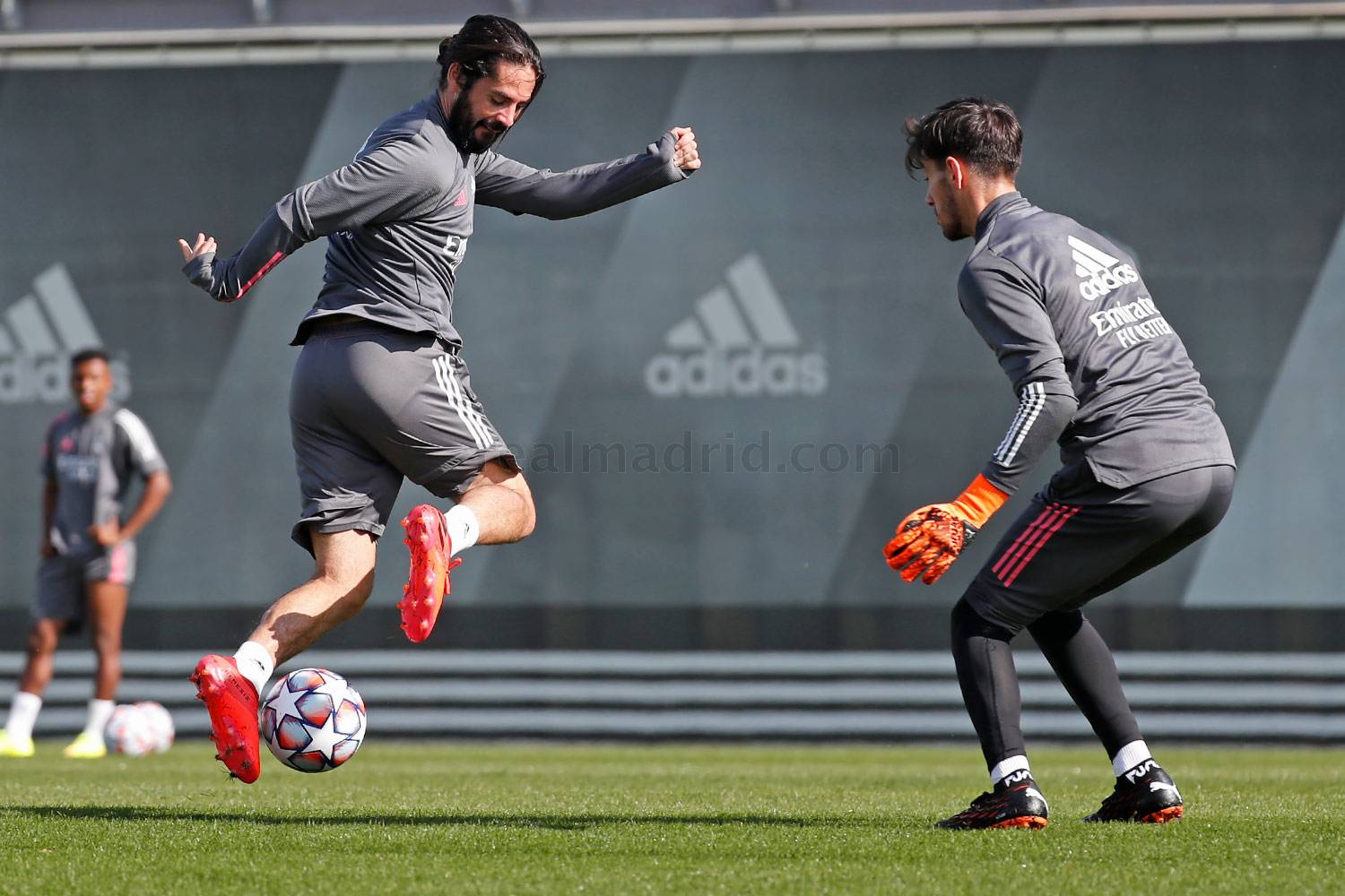 Травмированные игроки начинают возвращаться к тренировкам