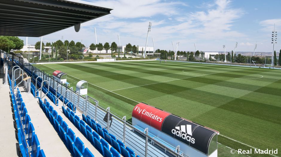 Матч «Кастильи» снова перенесли