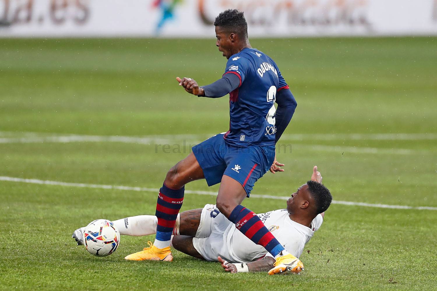 Винисиус упустил очередной шанс