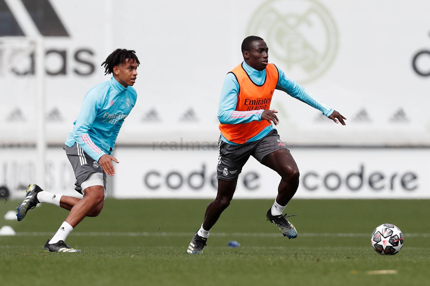 Серхио Рамос и Ферлан Менди занимались в общей группе