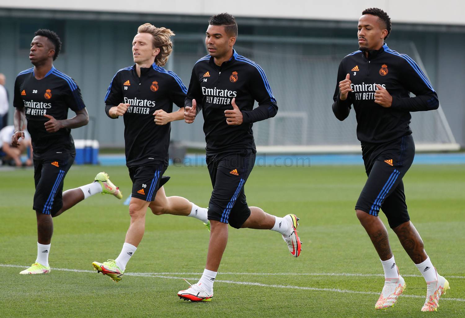 Ферлан Менди спешит вернуться в строй