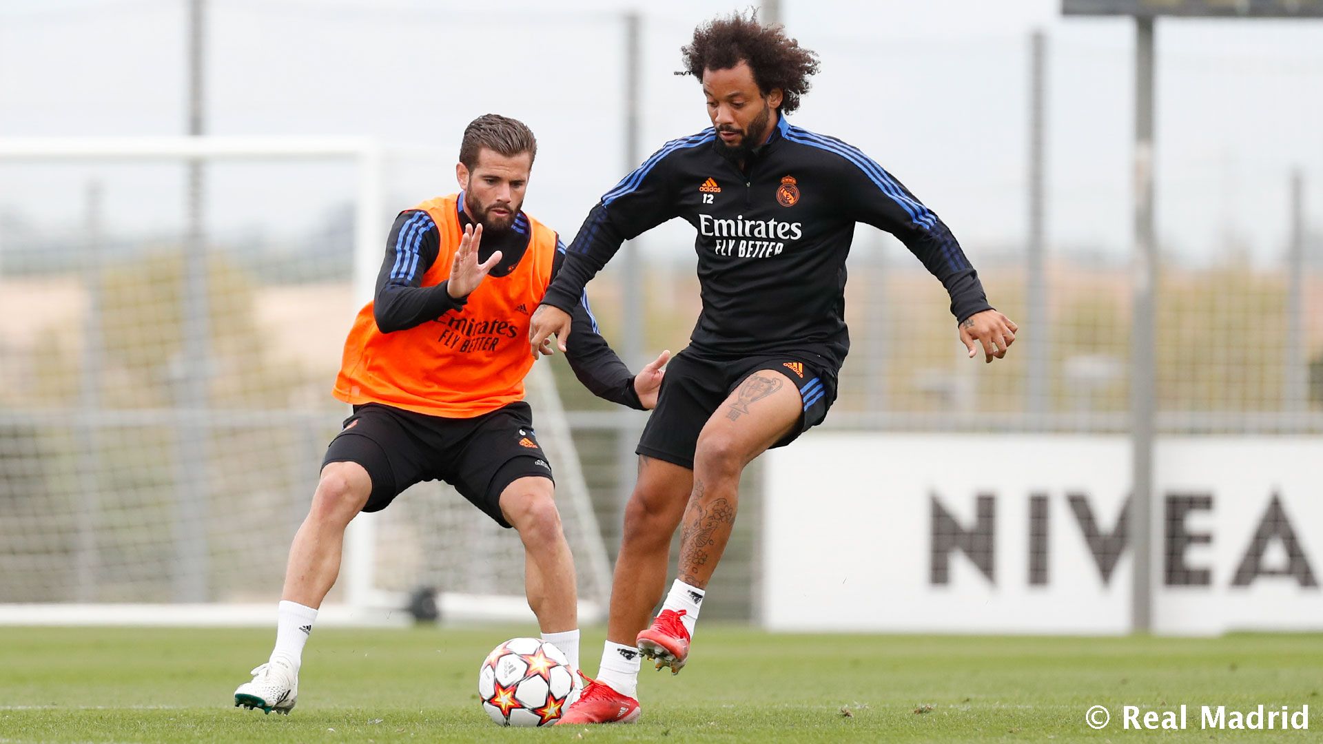 Команда продолжает подготовку к матчу с «Шахтером»