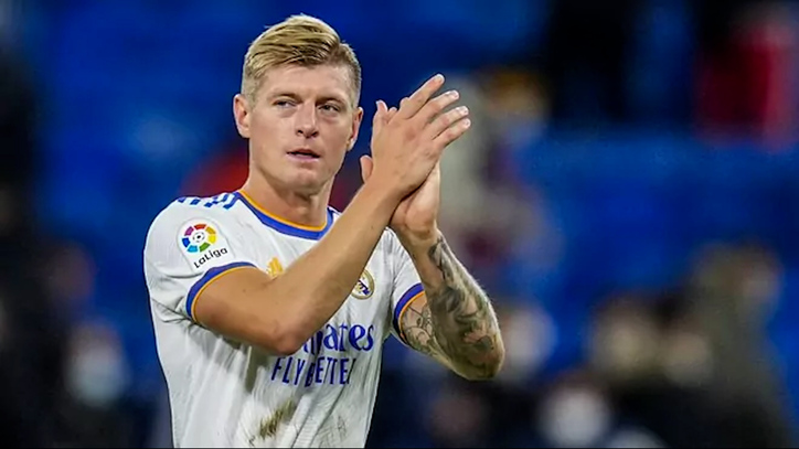 Новость на сайте FondoRuso.ru /assets/img/news/2021/2021-11-15-43-kroos.jpg