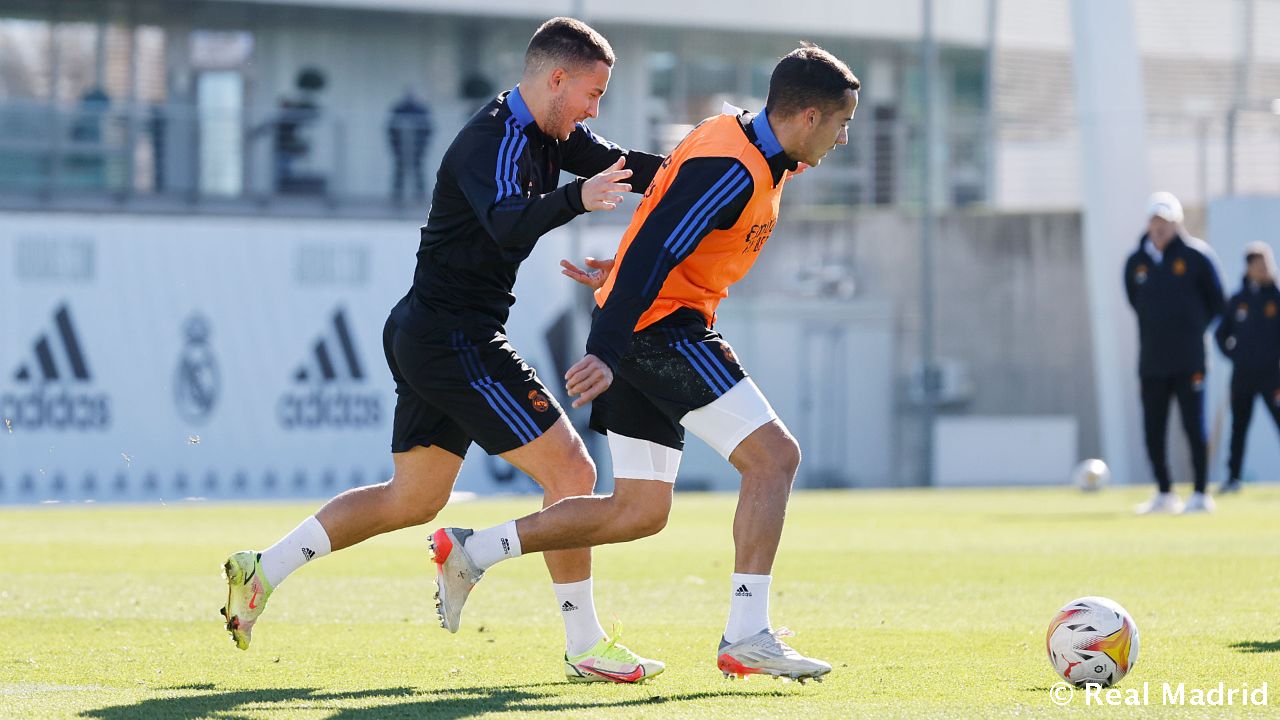 Игроки национальных сборных возвращаются в команду