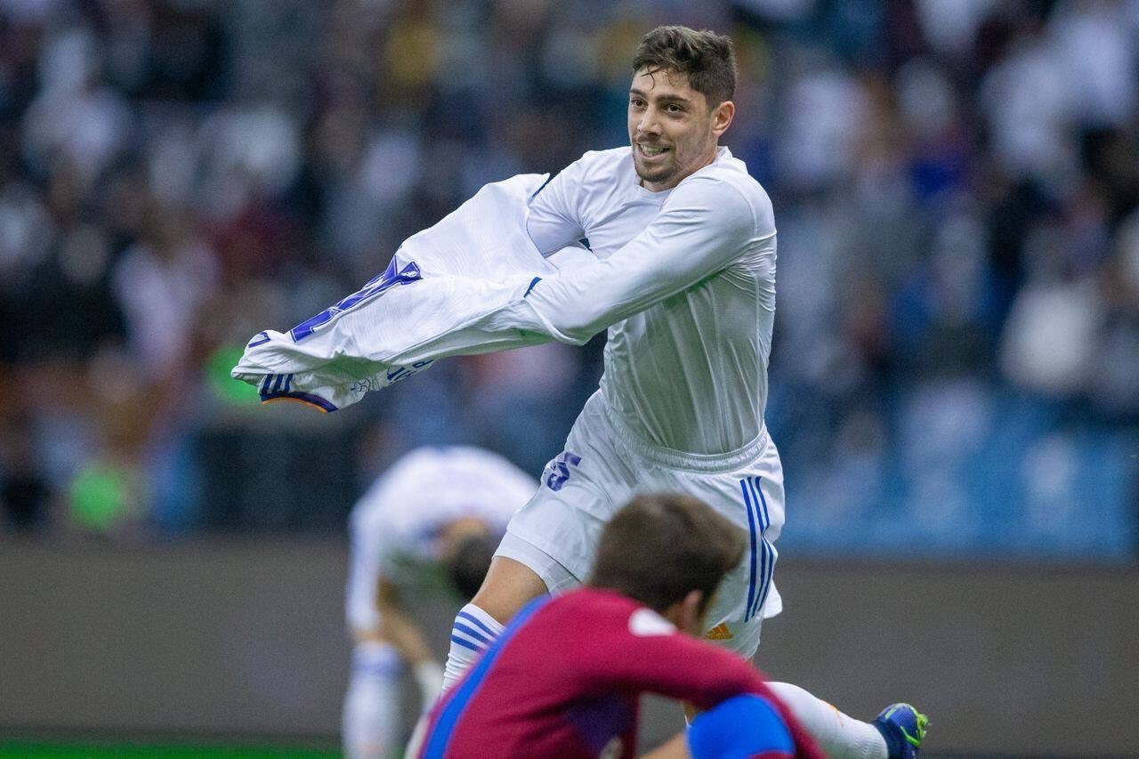 Жаркое Эль Класико в Аравийской пустыне