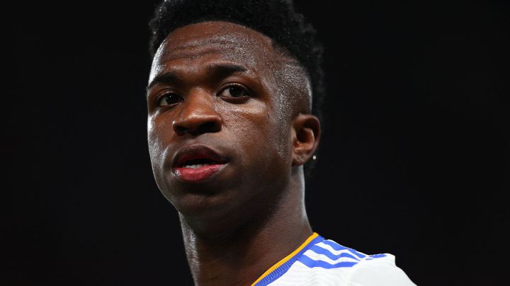 Винисиус привлекает к себе внимание в Лиге Чемпионов