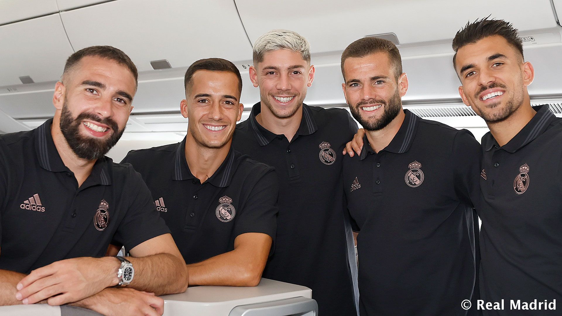 Команда прибыла в США