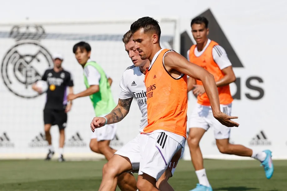 «Реал Мадрид» думает оставить Дани Себальоса в команде