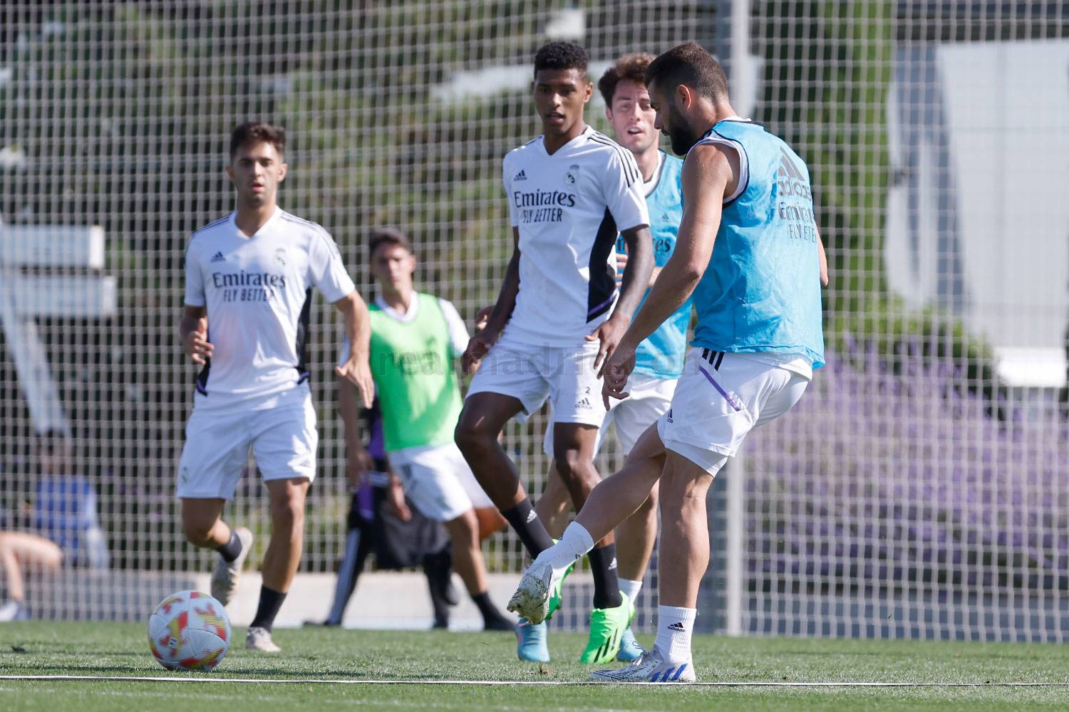 Команда провела тренировку вместе с игроками «Кастильи»