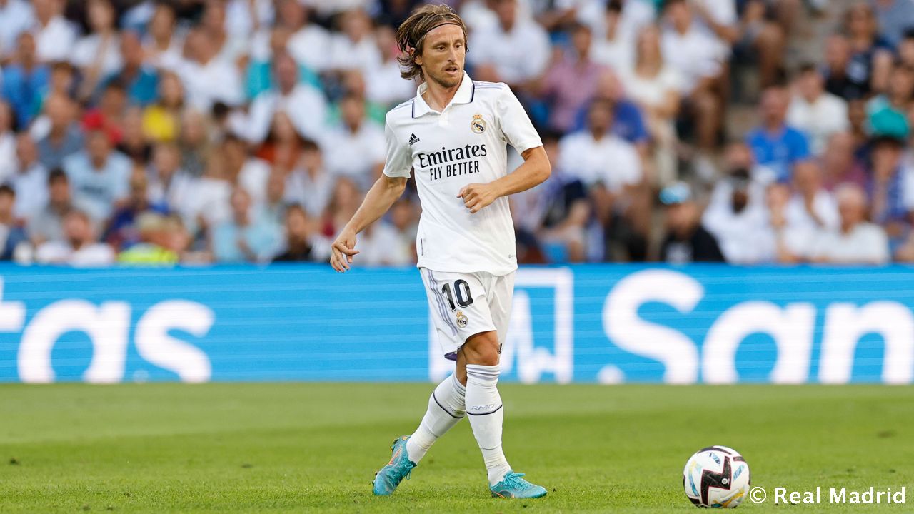 Новость на сайте FondoRuso.ru /assets/img/news/2022/2023-01-06-17-modric.jpg