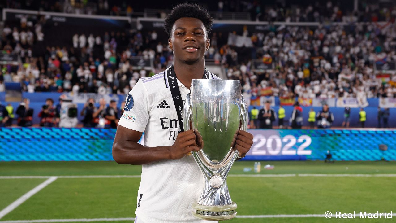 С Днем Рождения, Орельен Чуамени!