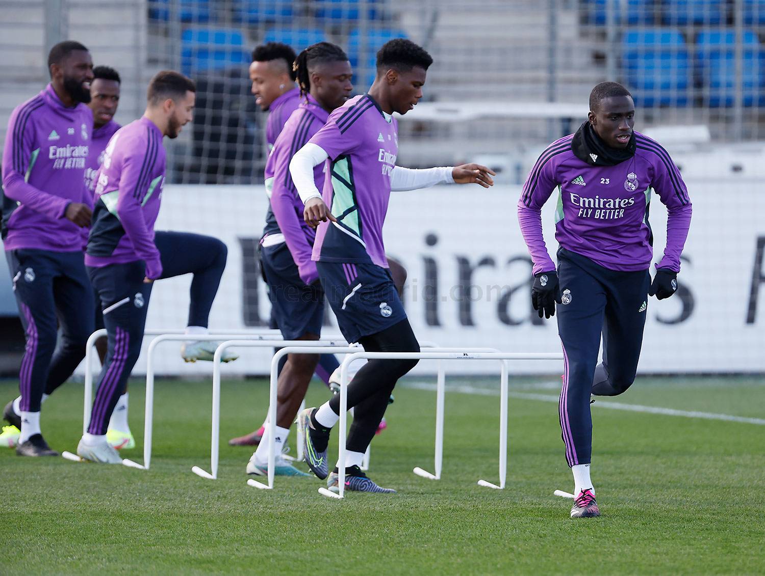 Карим Бензема пропустил тренировку из-за дискомфорта в лодыжке